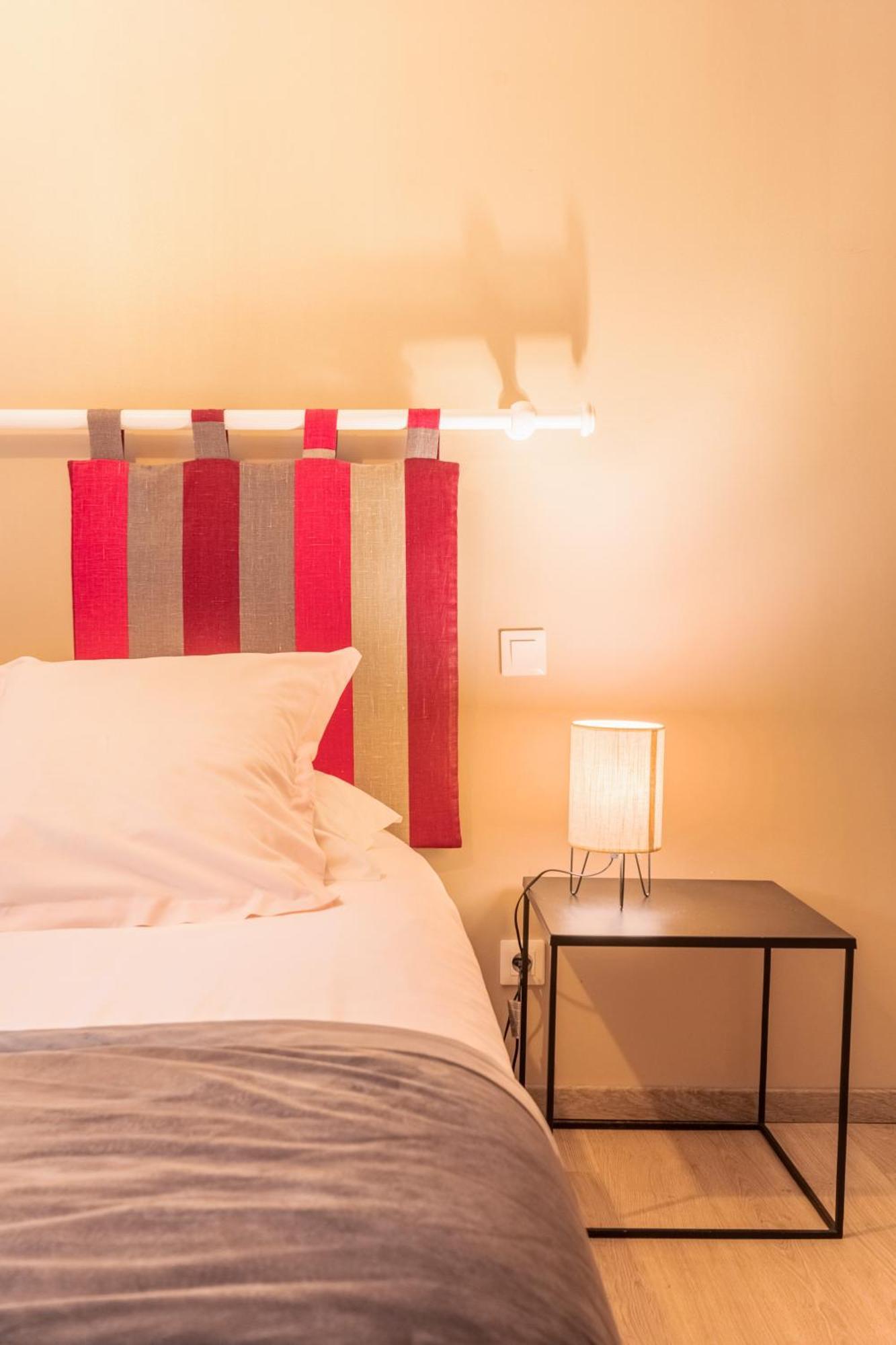 Espace Zen'Ing Gondecourt Экстерьер фото