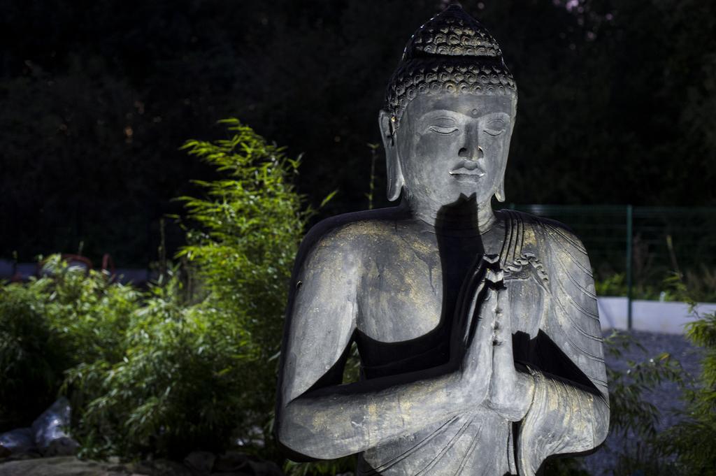 Espace Zen'Ing Gondecourt Экстерьер фото